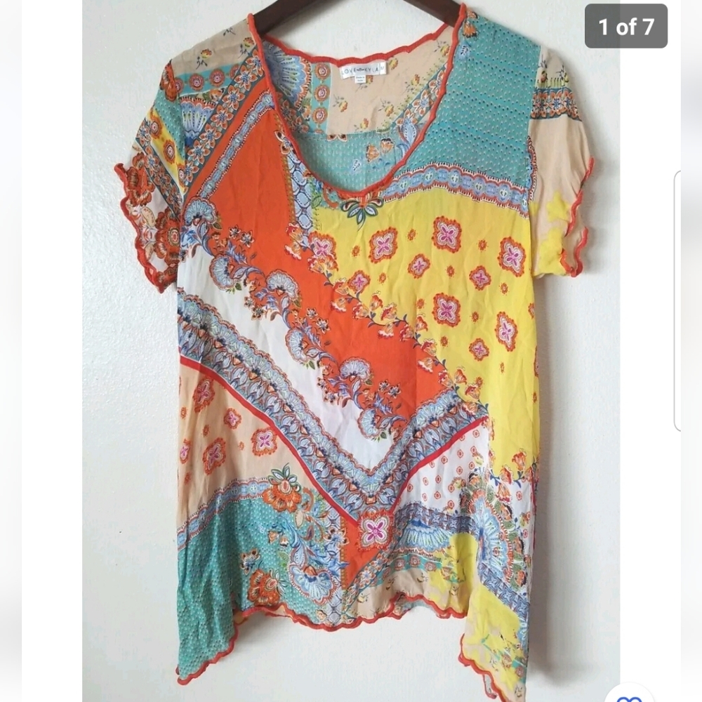 LOVE‎ KYLA Women's Floral Short Sleeve Scoop Neck Viscose Sharkbite Hem Tunic M